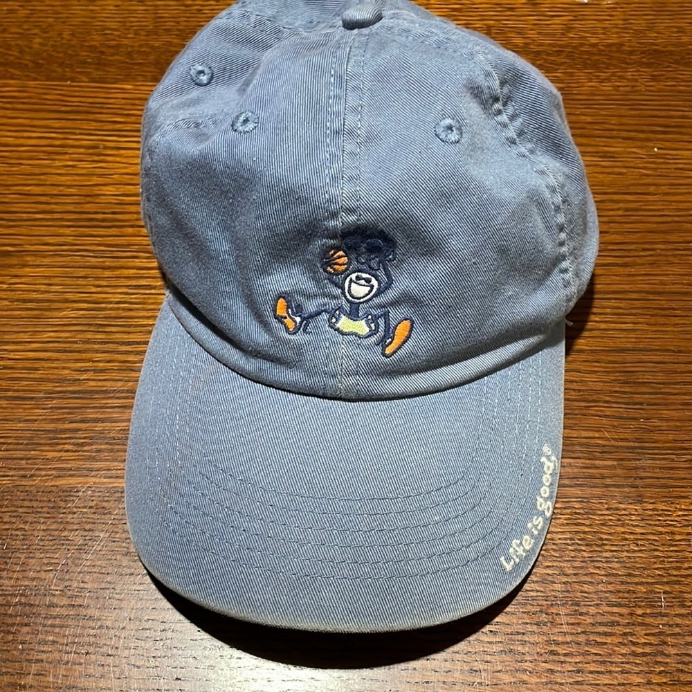 Life Is Good Hat blue. Basketball player. M/L